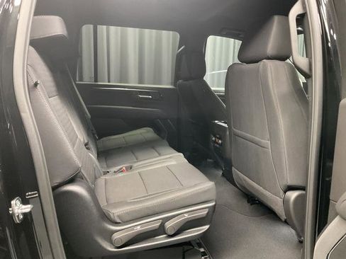 New 2026 Chevrolet Suburban LS w/ LS Custom Edition AWD/4WD image 11