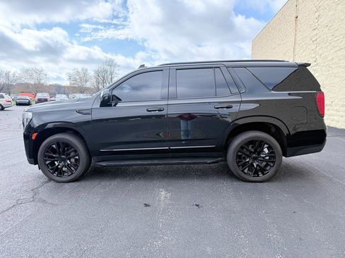 Used 2021 GMC Yukon SLT w/ SLT Luxury Plus Package image 2