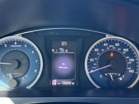 Used 2016 Toyota Camry LE w/ Protection Package (Q2) image 14