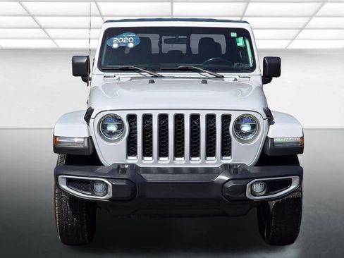 Used 2020 Jeep Gladiator Overland AWD/4WD image 16