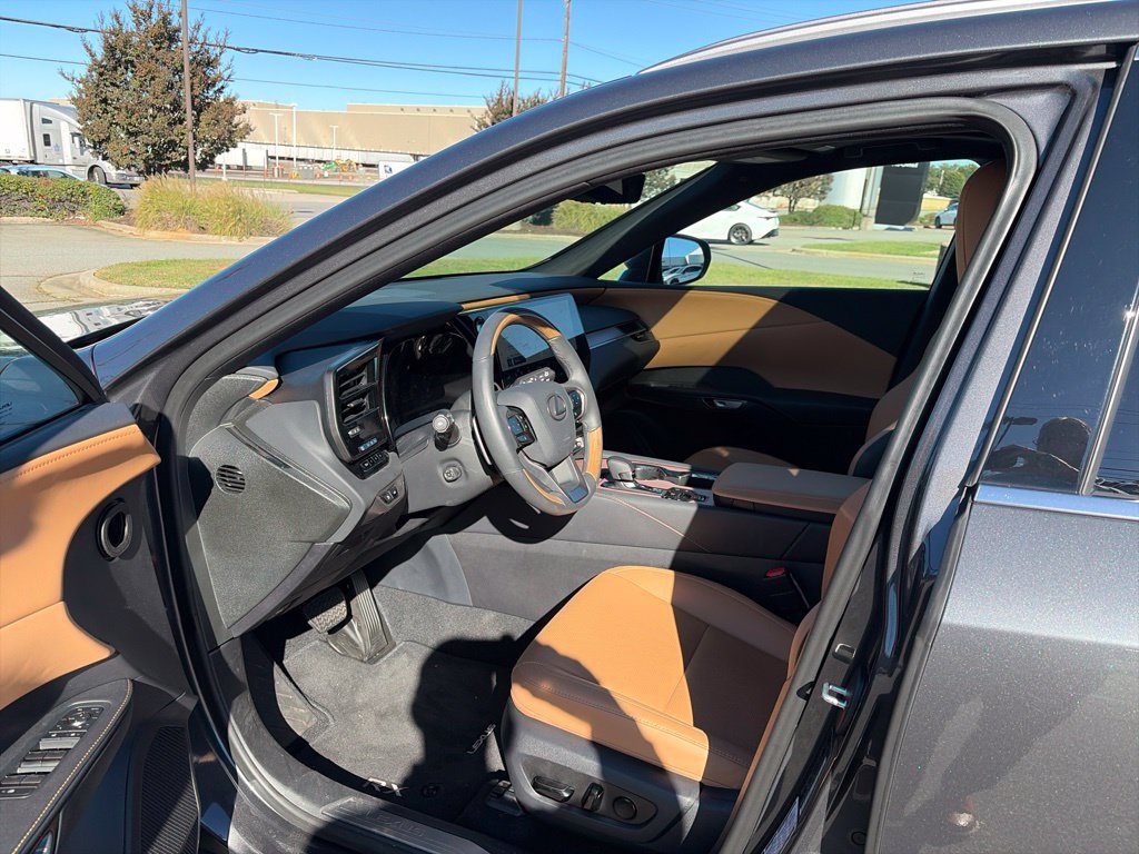Used 2026 Lexus RX 350 Premium Plus AWD/4WD image 7