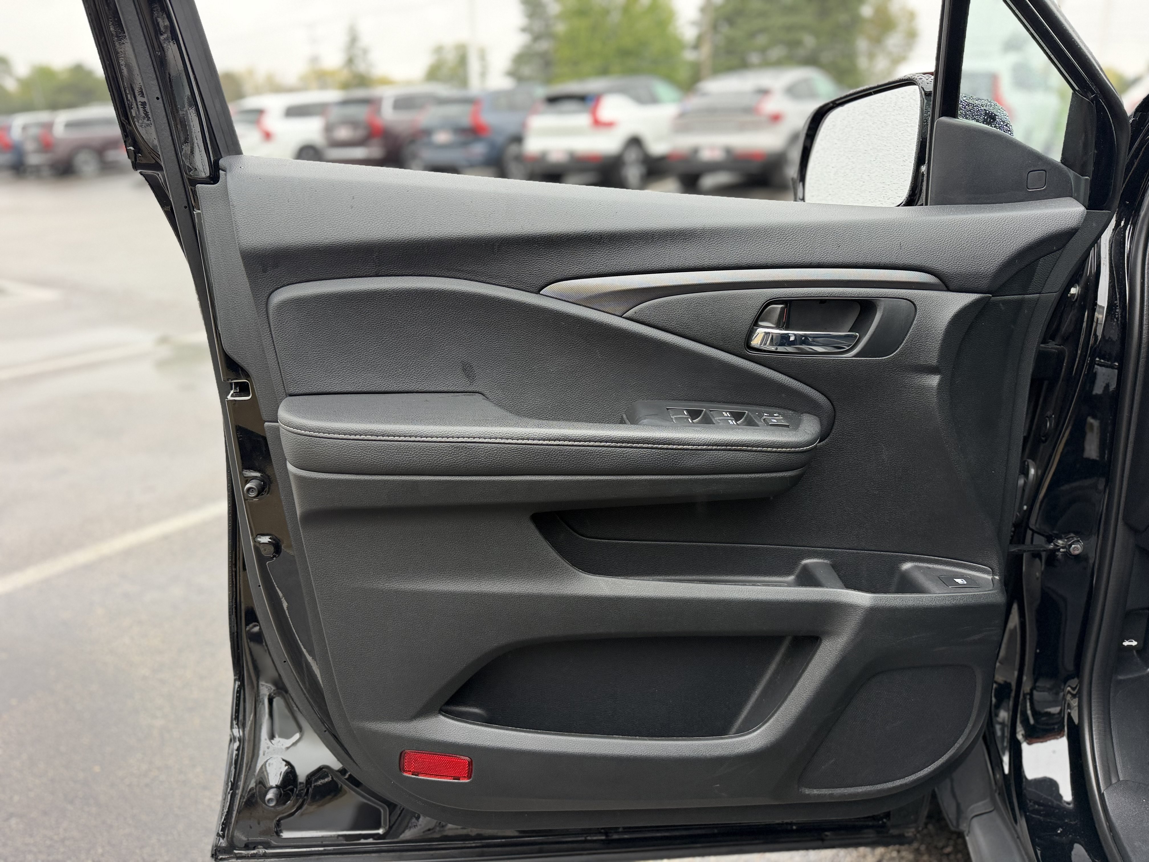 Used 2024 Honda Ridgeline Sport image 7
