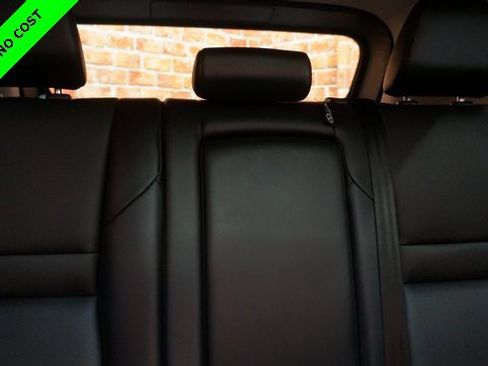 Used 2022 Nissan Rogue SV w/ SV Premium Package image 57