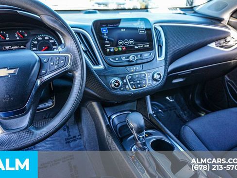 Used 2024 Chevrolet Malibu LT image 31