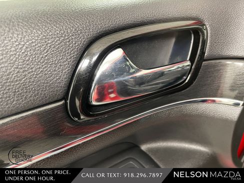 Used 2020 Jeep Grand Cherokee Trailhawk image 20