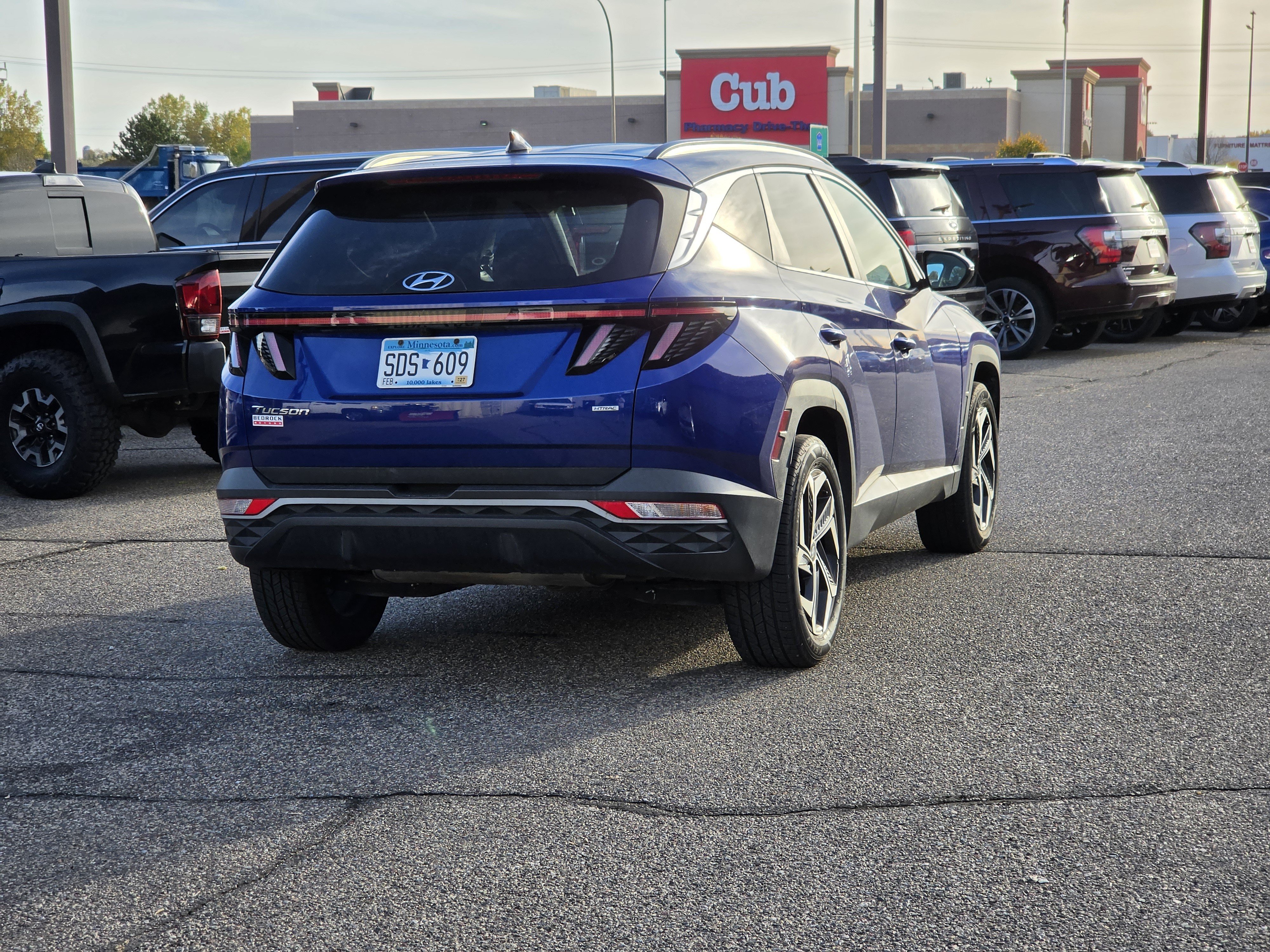 Used 2022 Hyundai Tucson SEL w/ Convenience Package AWD/4WD image 2