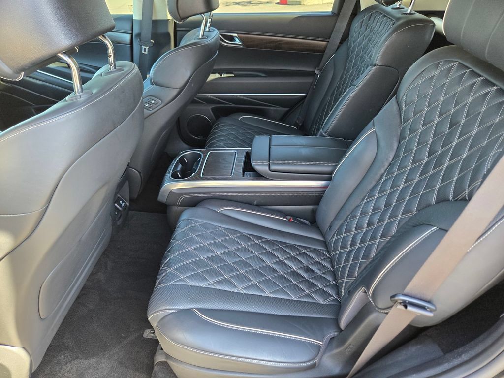Used 2024 Genesis GV80 3.5T Prestige Signature AWD/4WD image 15