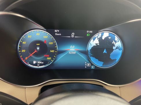 Used 2021 Mercedes-Benz GLC 300 image 16