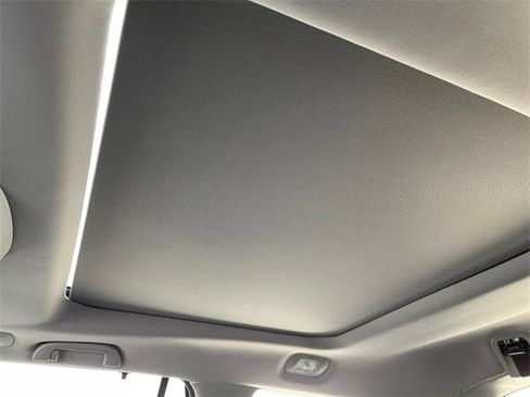 Used 2020 Honda Pilot Elite image 28