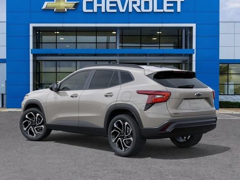 New 2026 Chevrolet Trax RS FWD image 3