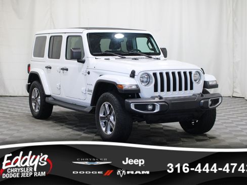 Used 2019 Jeep Wrangler Unlimited Sahara w/ Cold Weather Group AWD/4WD image 1