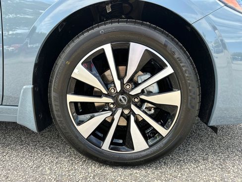 New 2025 Nissan Sentra SV w/ SV Premium Package image 12