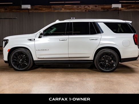 Used 2023 GMC Yukon Denali w/ Denali Reserve Package image 5