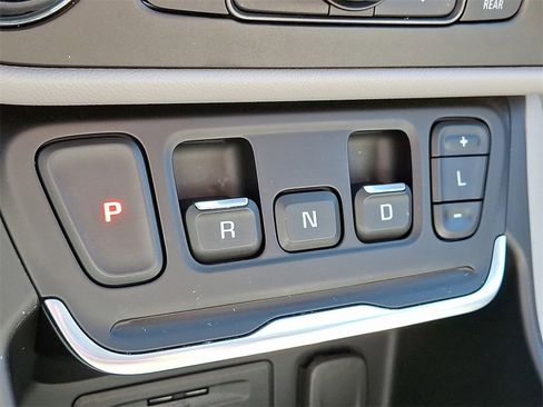 Certified 2020 GMC Terrain SLT w/ Preferred Package image 15