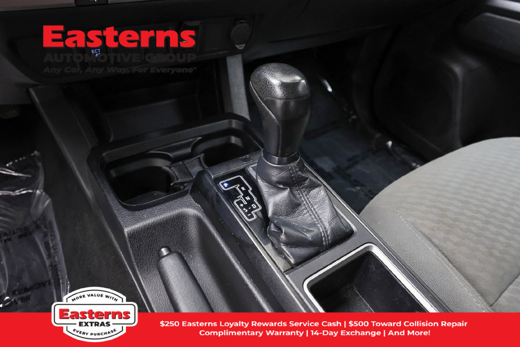Used 2021 Toyota Tacoma SR RWD image 13