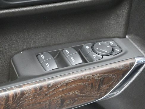Used 2021 GMC Sierra 1500 Denali w/ Driver Alert Package II AWD/4WD image 12