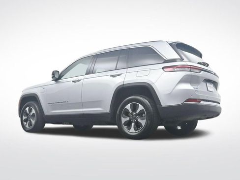 Used 2024 Jeep Grand Cherokee Limited 4xe AWD/4WD image 37