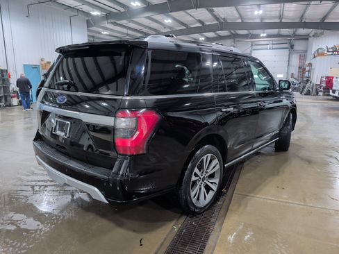 Used 2020 Ford Expedition Platinum image 3