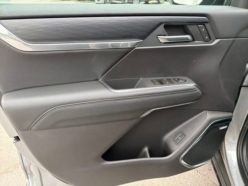 New 2026 GMC Acadia Elevation w/ Super Cruise Package FWD image 15
