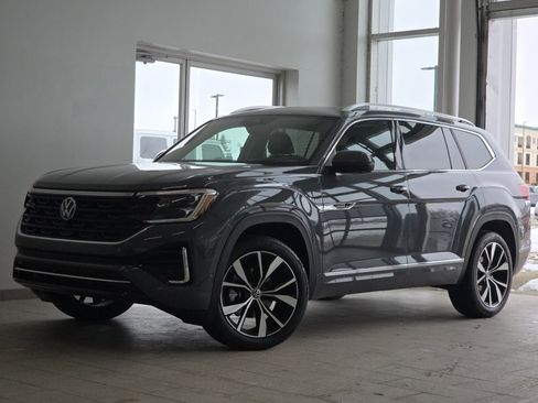New 2026 Volkswagen Atlas SEL Premium R-Line image 2