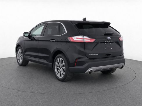 Used 2024 Ford Edge Titanium AWD/4WD image 3