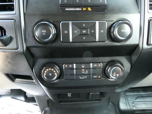 Used 2017 Ford F150 XL w/ XL Power Equipment Group RWD image 16