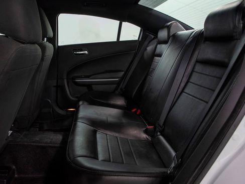 Used 2018 Dodge Charger Police w/ Patrol Package Base Prep image 9