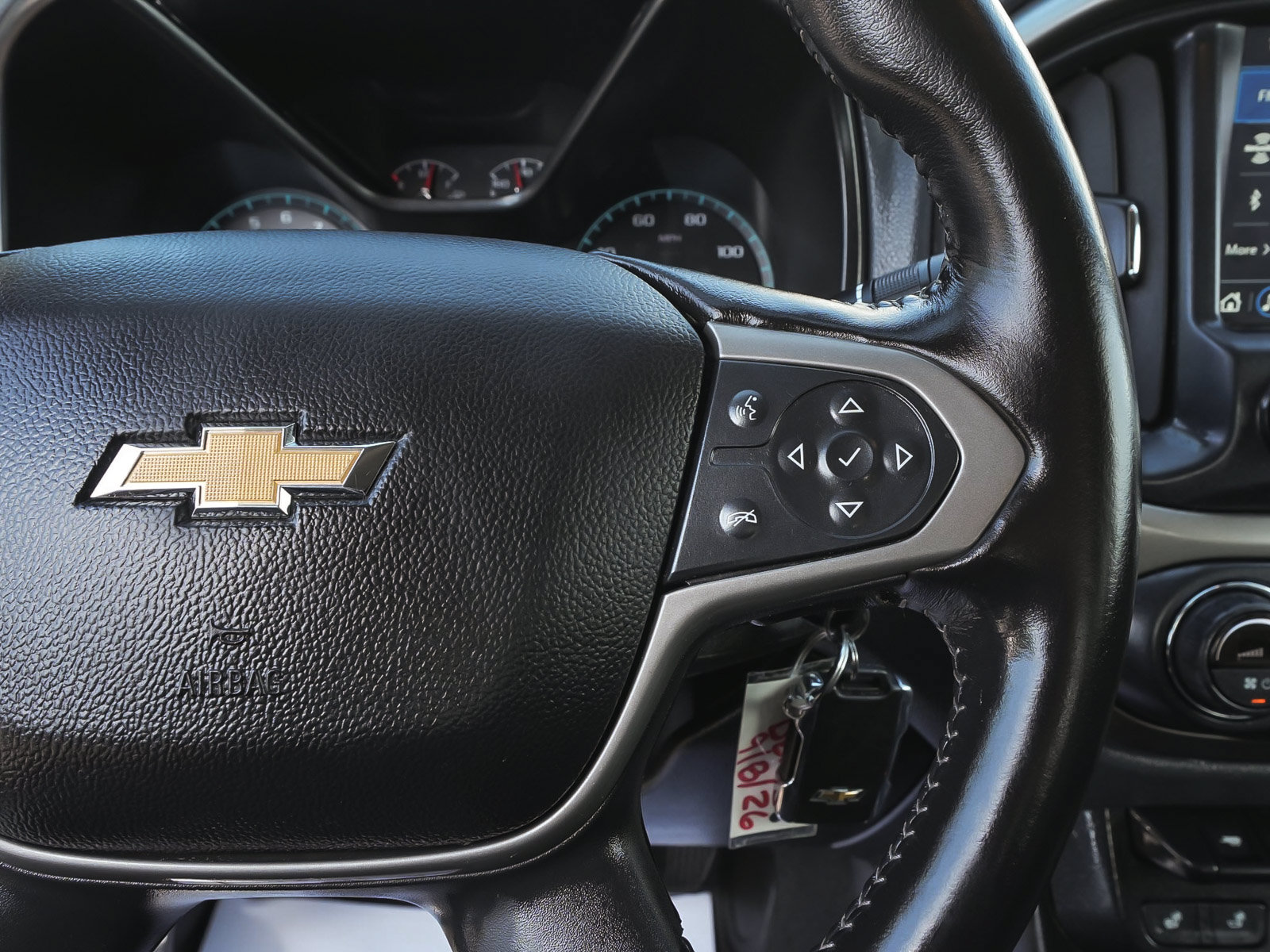Used 2022 Chevrolet Colorado Z71 AWD/4WD image 21