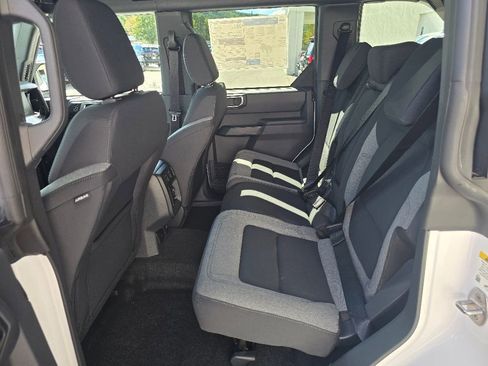 New 2025 Ford Bronco Big Bend image 10