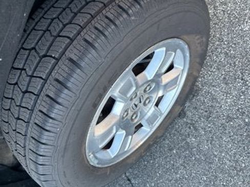 Used 2011 Honda Ridgeline RTS image 8