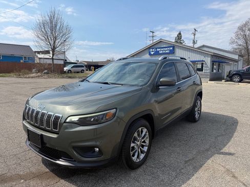 Used 2019 Jeep Cherokee Latitude Plus image 38