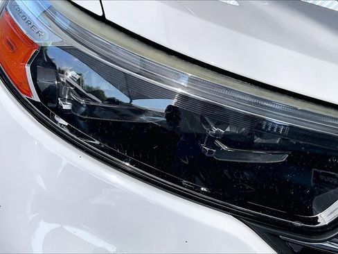 Used 2020 Ford Explorer XLT RWD image 28