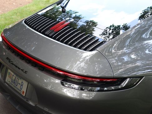 Used 2021 Porsche 911 GT3 RS image 18