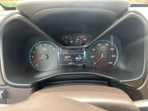 Used 2018 GMC Canyon SLT w/ Driver Alert Package image 16