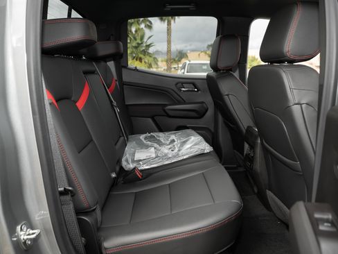 New 2026 Chevrolet Colorado Z71 image 37