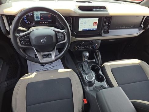 Used 2021 Ford Bronco Big Bend AWD/4WD image 10