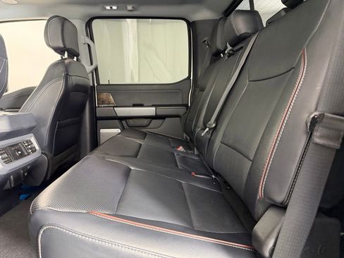 Used 2024 Ford F350 Lariat w/ Lariat Ultimate Package AWD/4WD image 28