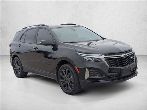 Certified 2023 Chevrolet Equinox RS w/ RS Leather Package image 3