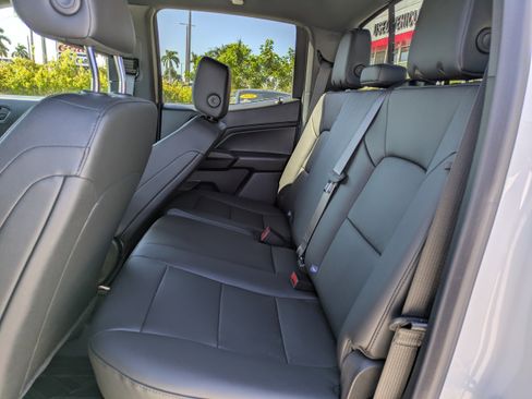 Used 2026 Chevrolet Colorado Trail Boss image 18