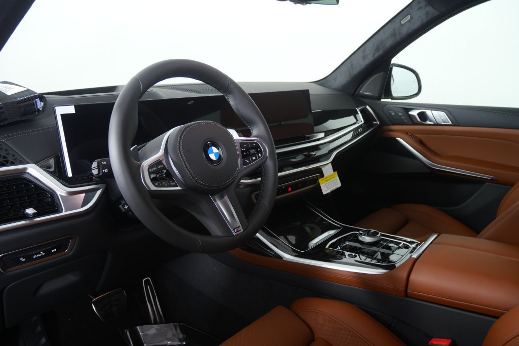 Used 2027 BMW X7 xDrive40i w/ Executive Package AWD/4WD image 12