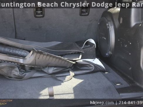 Used 2022 Jeep Wrangler Unlimited Sport image 45