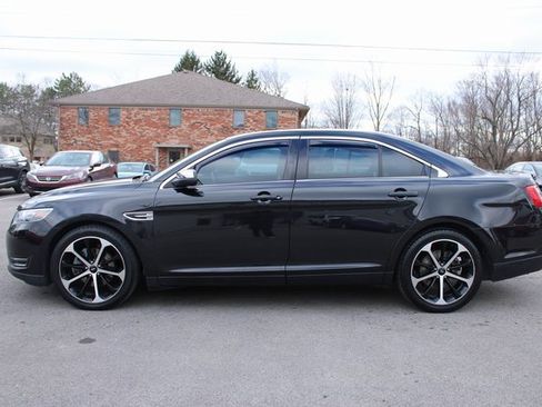 Used 2015 Ford Taurus Limited w/ Equipment Group 301A image 5