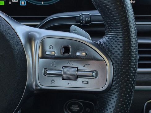 Certified 2022 Mercedes-Benz GLS 450 4MATIC image 27