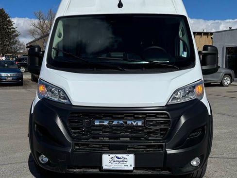 New 2026 RAM ProMaster 2500 w/ Convenience Group image 2
