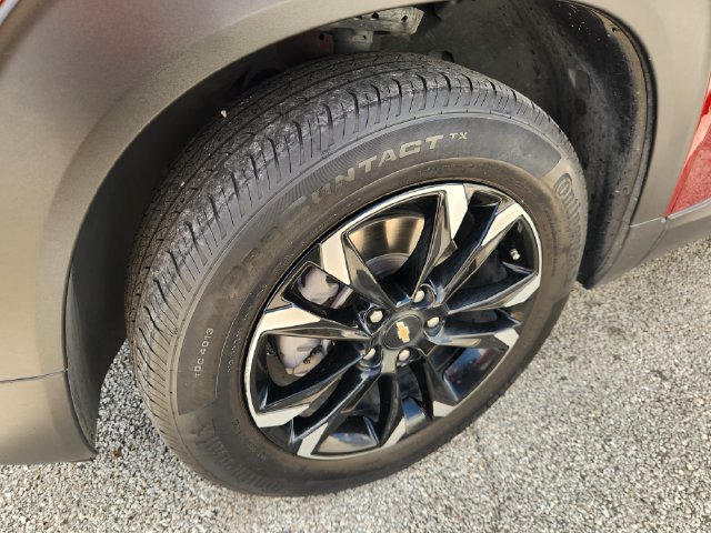 Used 2023 Chevrolet TrailBlazer LT FWD image 9