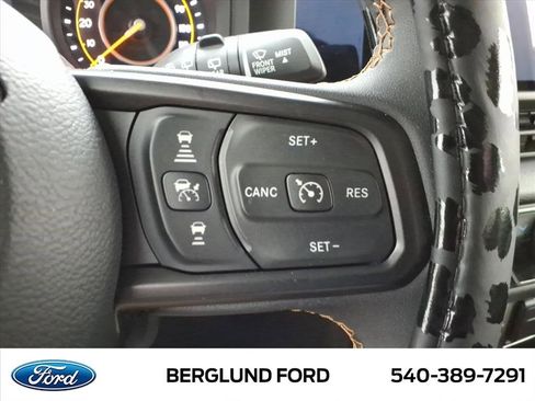 Used 2024 Jeep Wrangler Unlimited Sport AWD/4WD image 32