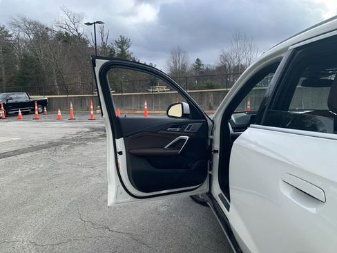 Used 2023 BMW X1 xDrive28i image 22