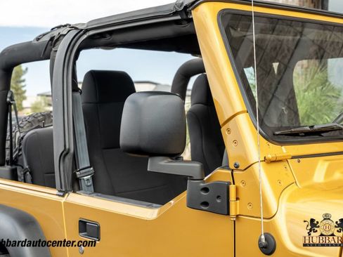 Used 2003 Jeep Wrangler Rubicon AWD/4WD image 36