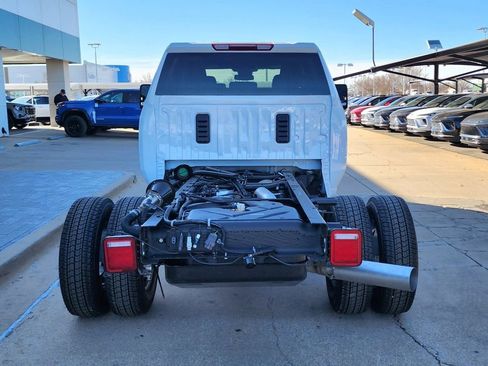 New 2026 GMC Sierra 3500 Pro w/ Convenience Package image 4