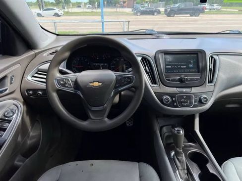 Used 2016 Chevrolet Malibu LS image 17